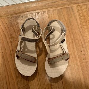 Teva Sandal
